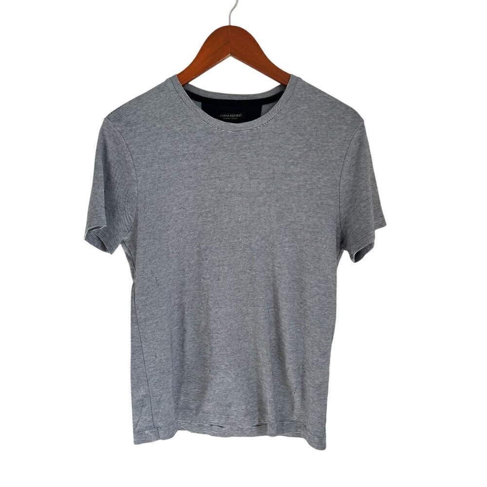 Banana Republic Tee Crewneck T-Shirt Blue White Pinstripes Size Small